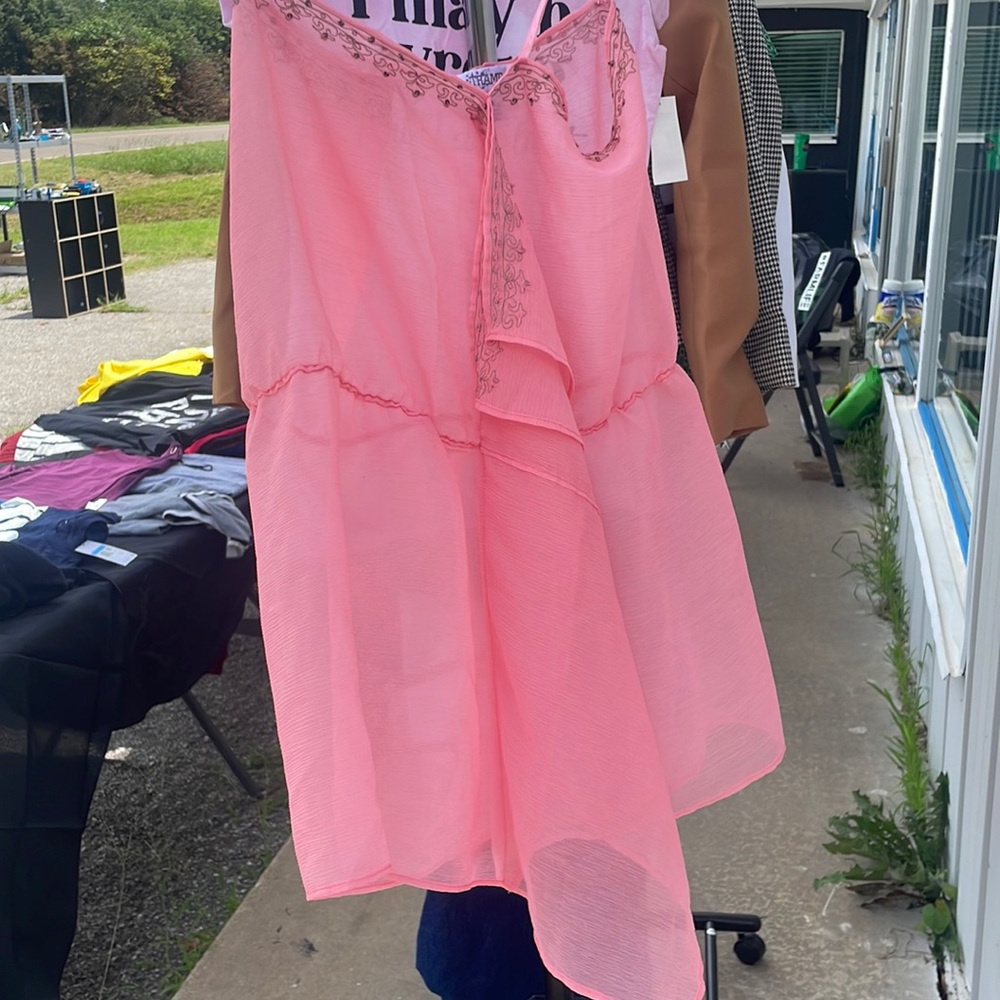 Short pink dress